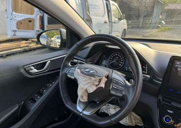 Hyundai IONIQ cena 30000 przebieg: 120247, rok produkcji 2021 z Tyszowce małe 781